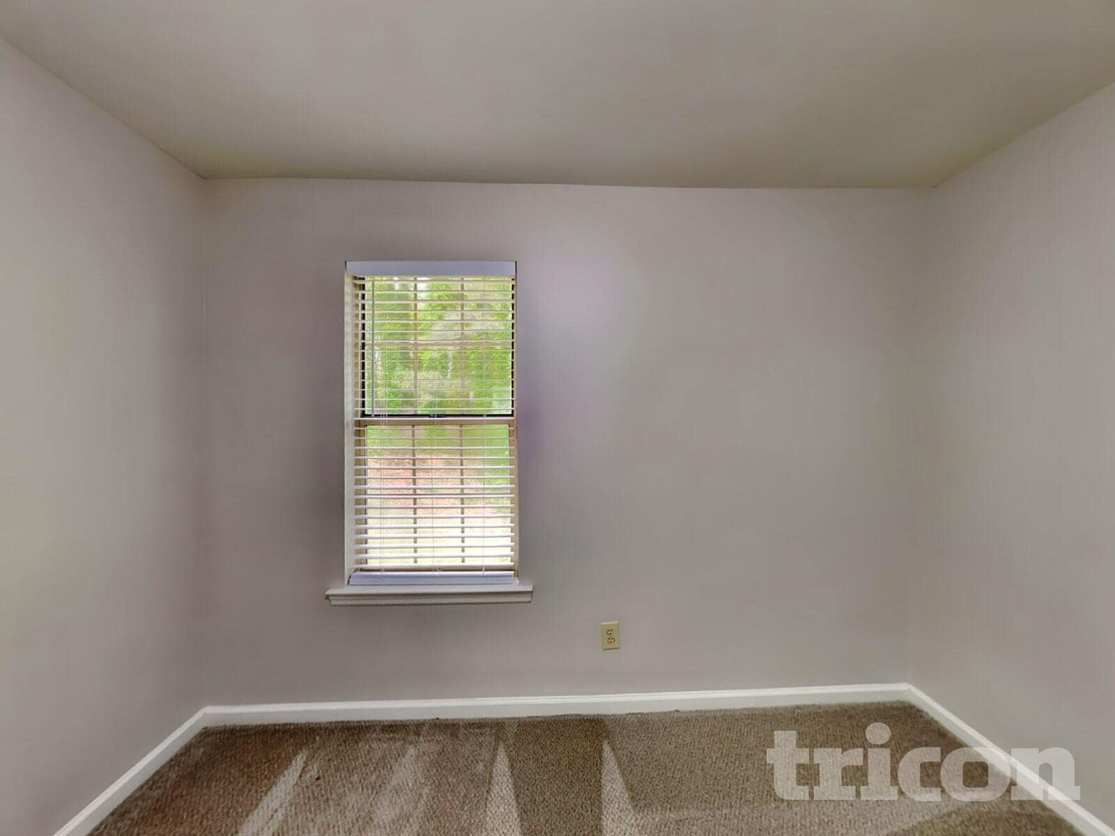 Building Photo - 2055 Towne Manor Dr NW