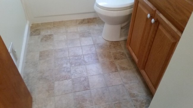 Building Photo - 32131 Knapp Ave