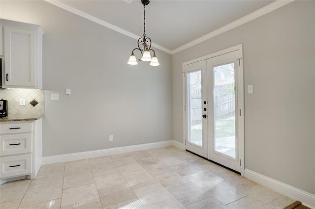 Building Photo - 110 Wildbriar St