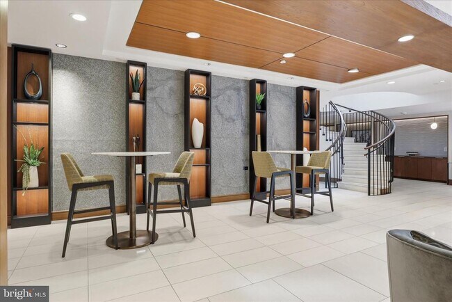 Building Photo - 631 D St NW