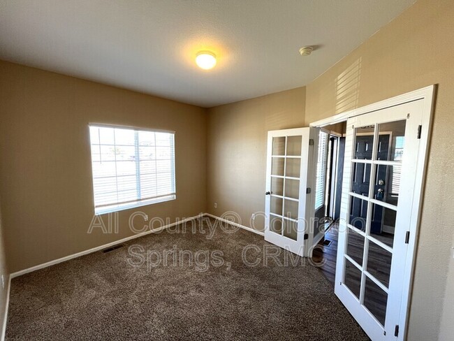 Building Photo - 8397 Hames Dr