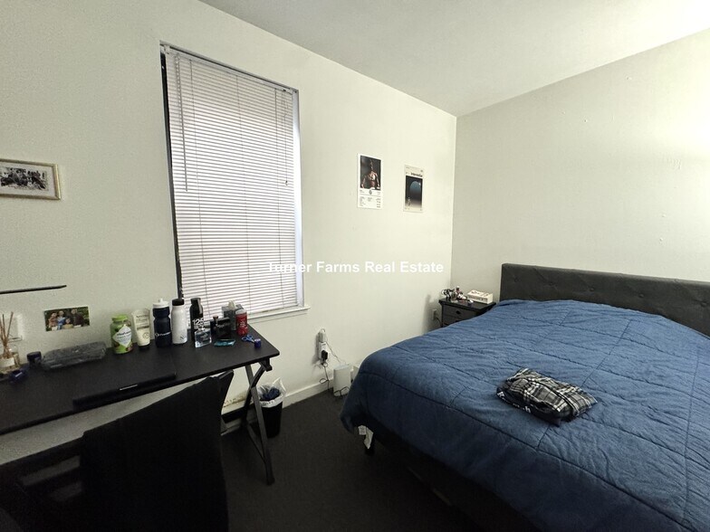 Building Photo - 774 Columbus Ave