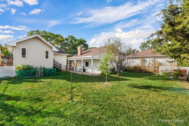Building Photo - 2225 N 76th Ct
