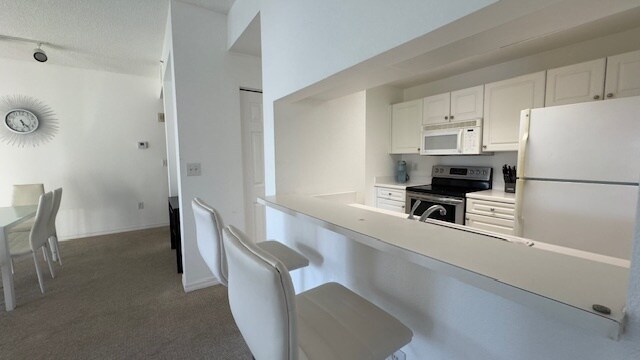 Building Photo - 2814 Grande Pky