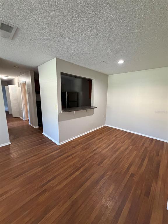 Building Photo - 2019 Dixie Belle Dr