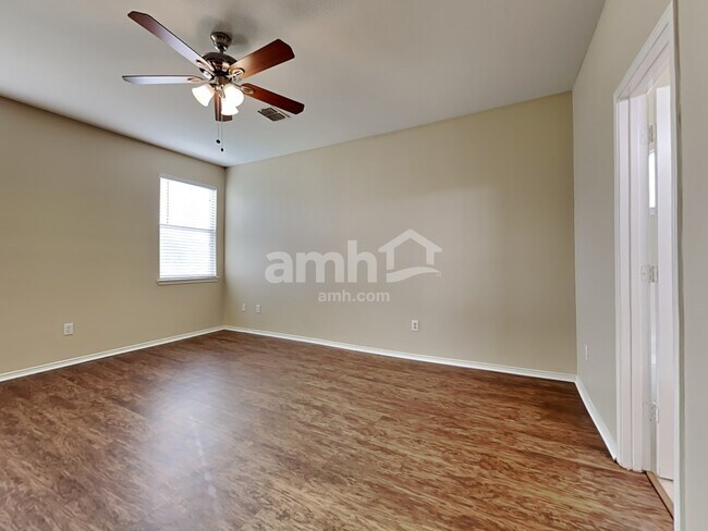 Building Photo - 9136 Belvedere Drive