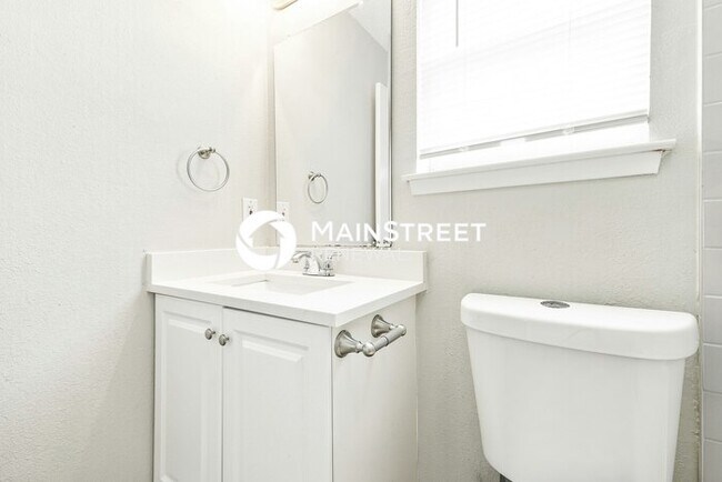 Building Photo - 3 Bedroom Pet-Friendly Home in Watauga, TX with Main Street Renewal
