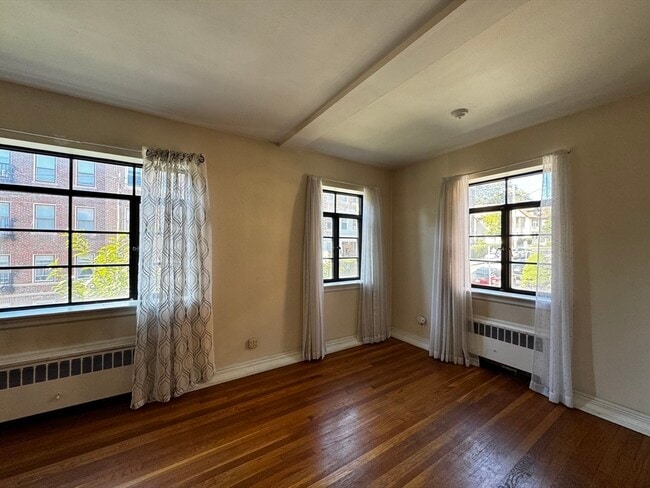 Building Photo - 79 Sutherland Rd