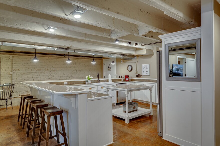 Kitchen - 223 S Grand