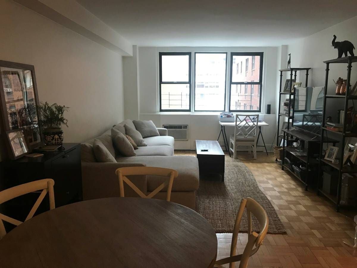 Building Photo - East 79th Street