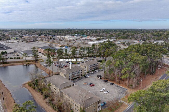 Building Photo - 4750 Seahawk Ct