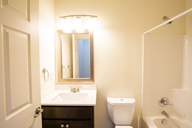 Building Photo - Contemporary 1-Bed Townhouse w/ Electric Fireplace!