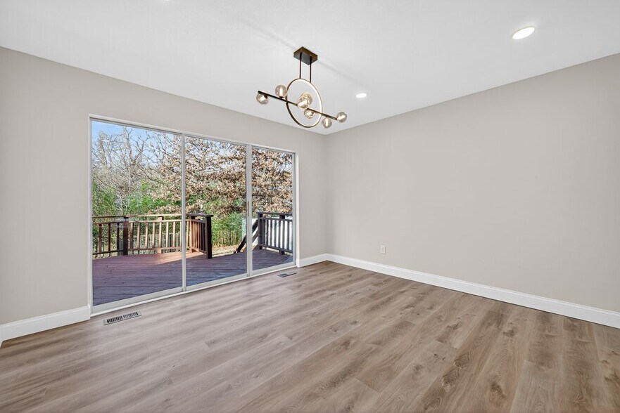 Building Photo - 1447 Pepperdine Ct