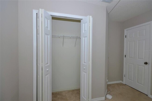 Building Photo - 1625 Emerald Hill Way