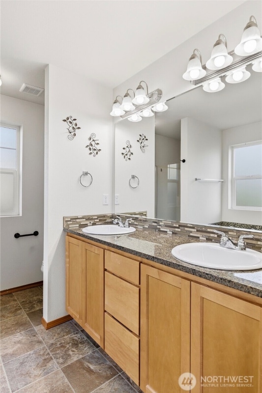 Building Photo - 3043 Scotland Alley