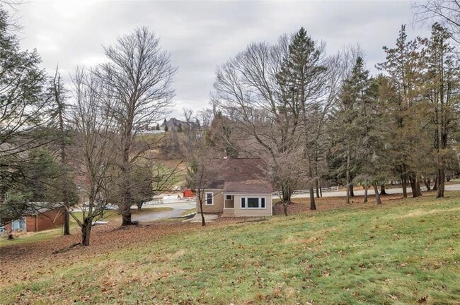 Building Photo - 1499 Stoltz Rd