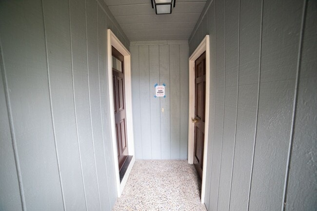 Building Photo - 3 Bedroom Home on Cul-De-Sac