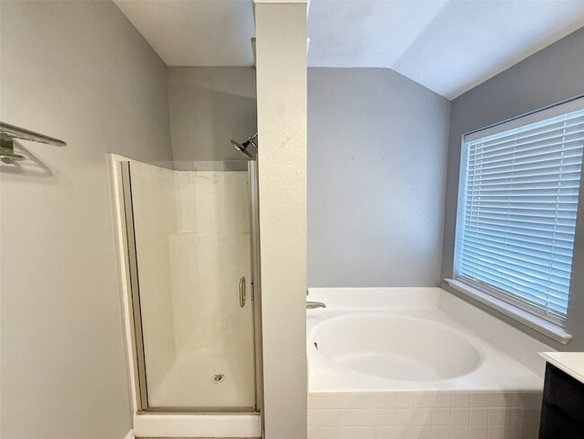 Building Photo - 116 Ashbrook Trail