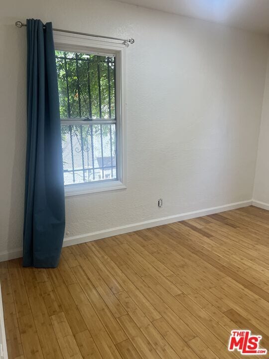Building Photo - 6313 S Victoria Ave
