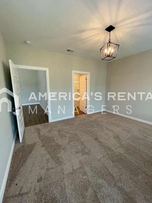 Building Photo - Home for Rent in Brookwood, AL!!! View wit...