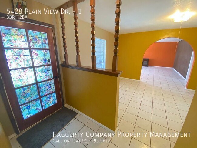 Building Photo - Northeast El Paso 3 Bed Refrig A/C