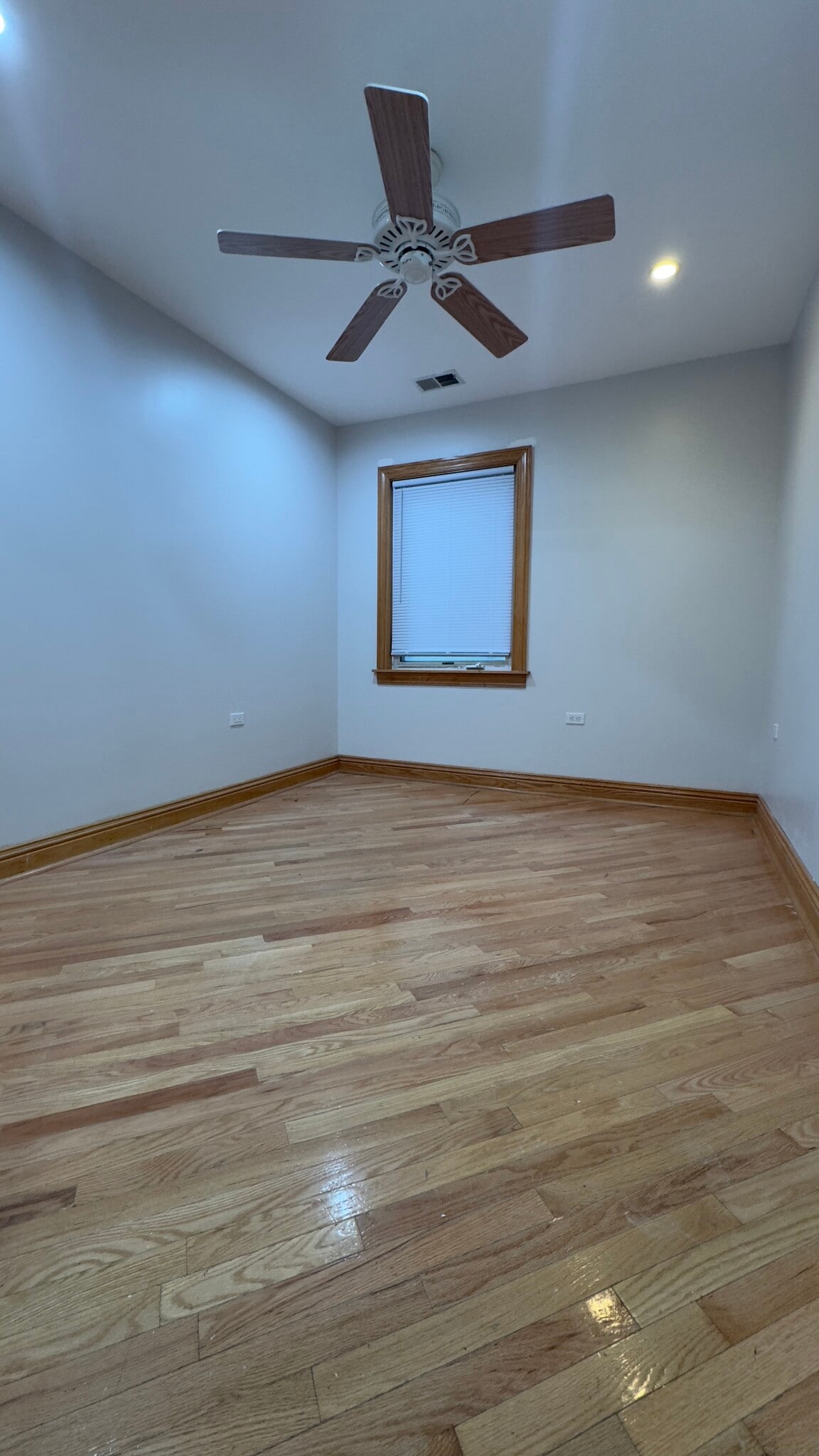 Bedroom #1B - 2310 W 21st St