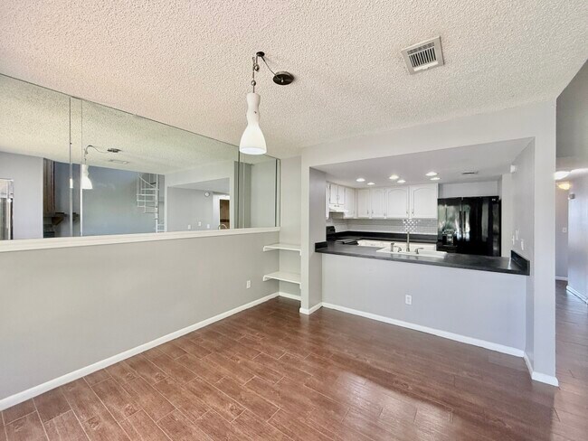 Building Photo - 4819 Puritan Cir