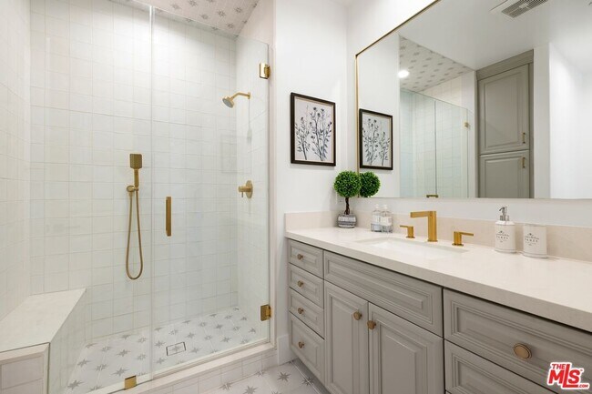 Building Photo - 29462 Malibu View Ct
