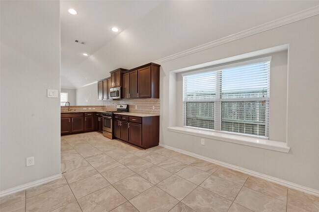 Building Photo - 18139 Swallow Spgs Wy