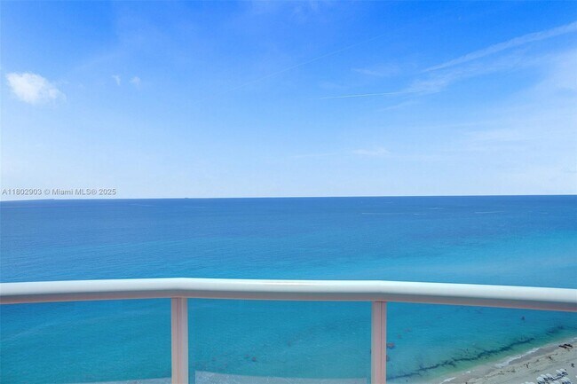 Building Photo - 18201 Collins Ave