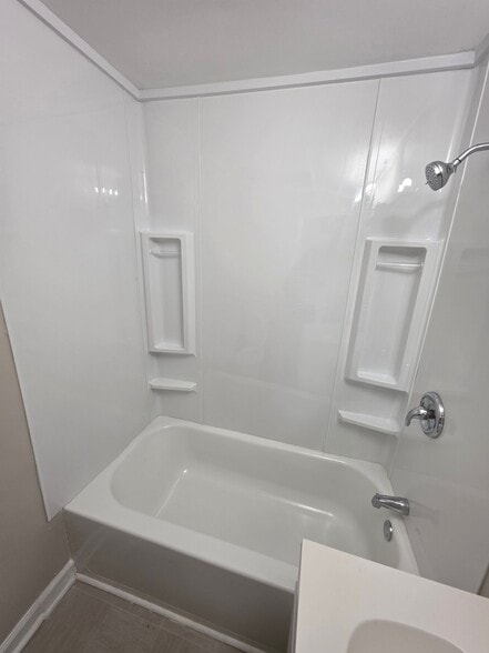 Building Photo - 104 Archdale Dr