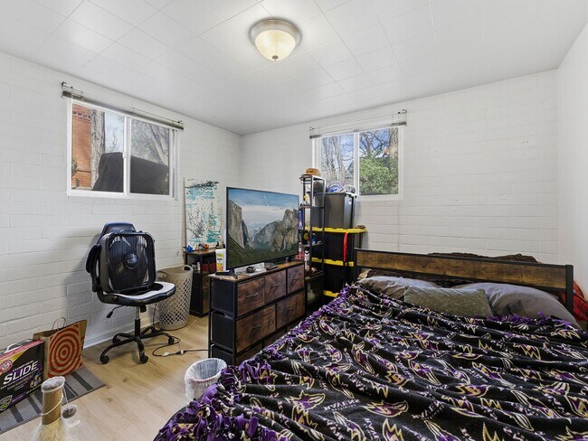 Building Photo - Remington518 (CW-KS)