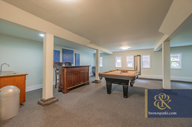 Building Photo - 520 Natoma St