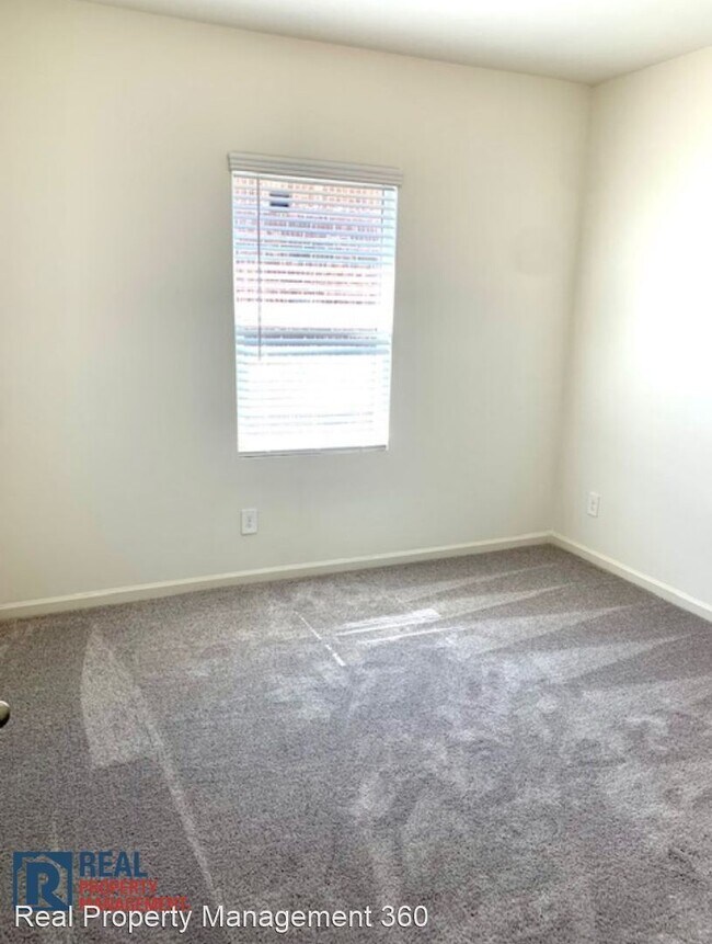 Building Photo - 4 br, 2 bath House - 13236 Ridings Drive