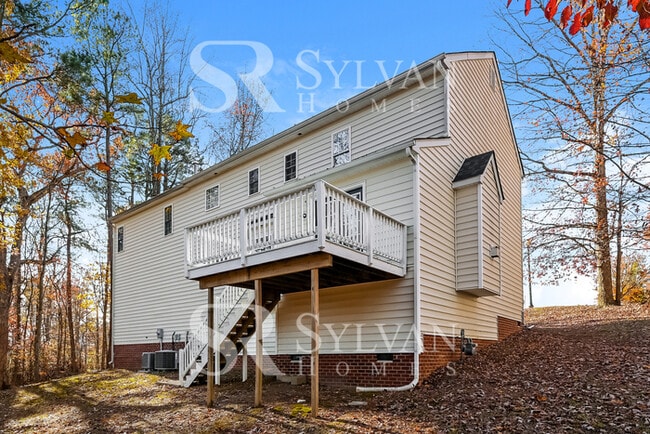 Building Photo - 14700 Blue Creek Pl