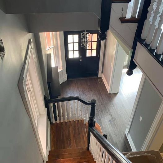 Looking down to main entry - 1468 S 2nd St