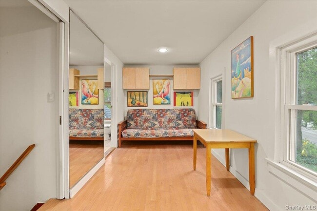 Building Photo - 1 Branch St