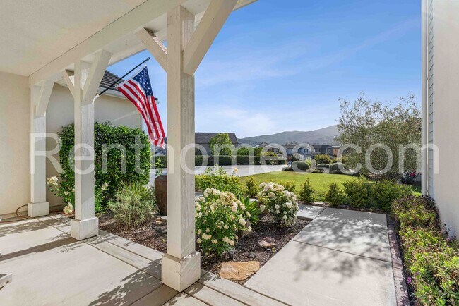 Building Photo - 21743 Deer Grass Dr