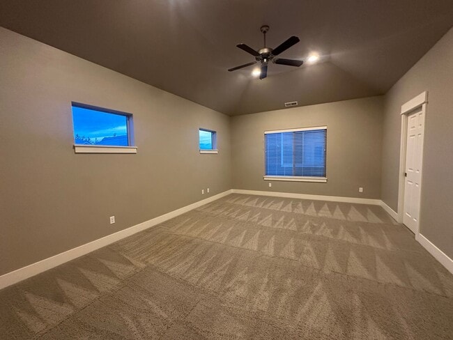 Building Photo - Beautiful home in Mirada!  A must see!