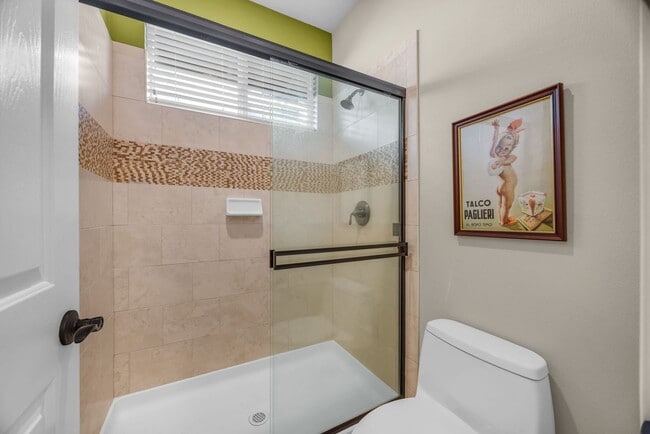 Building Photo - Modern Wailuku Home | 3 Bed / 2.5 Bath | Fully Furnished | Pet Friendly | Spacious Living & Prime...