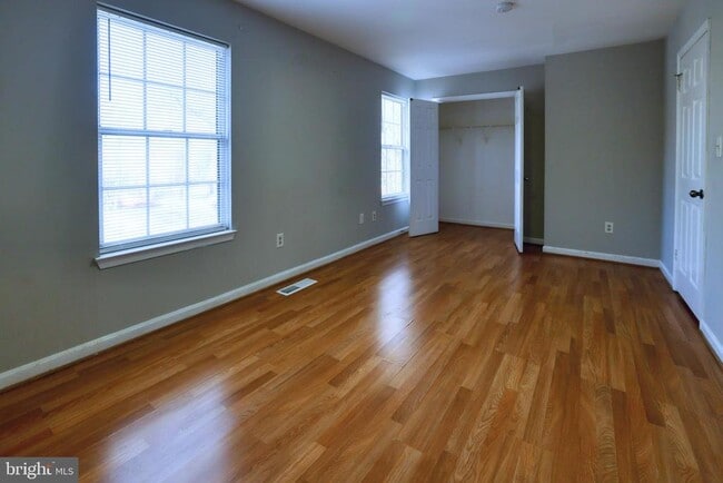 Building Photo - 4663 Red Hawk Terrace