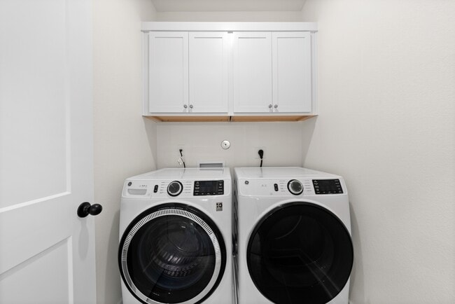 Building Photo - 6710 Abode Ave