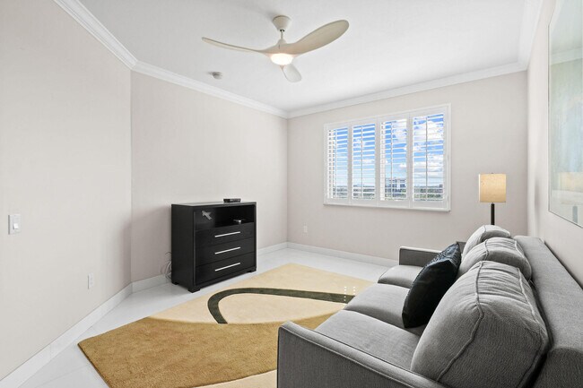 Building Photo - 3610 Gardens Pkwy