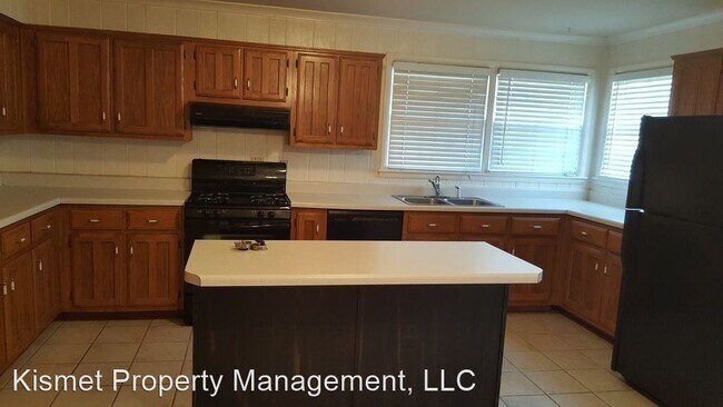 Building Photo - 3 br, 2 bath House - 400 Meadowcrest Circle