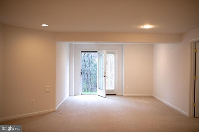 Building Photo - 18061 Camdenhurst Dr