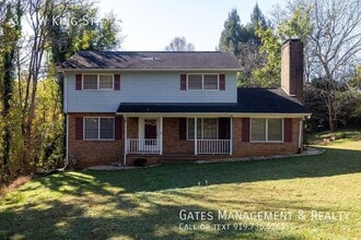 Building Photo - 315 W King St