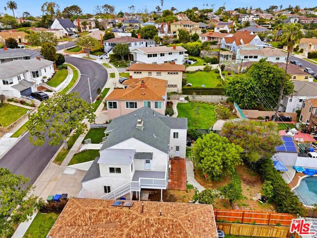 Building Photo - 5452 Harcross Dr