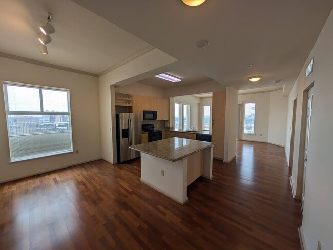 Building Photo - Stunning Galleria High-Rise on the 18th Floor