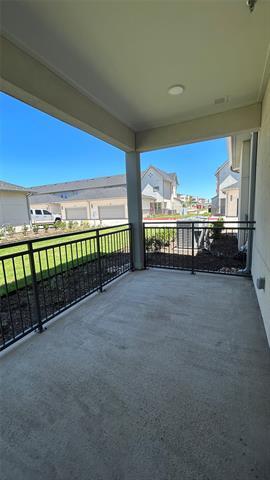 Building Photo - 11233 American Elm Wy