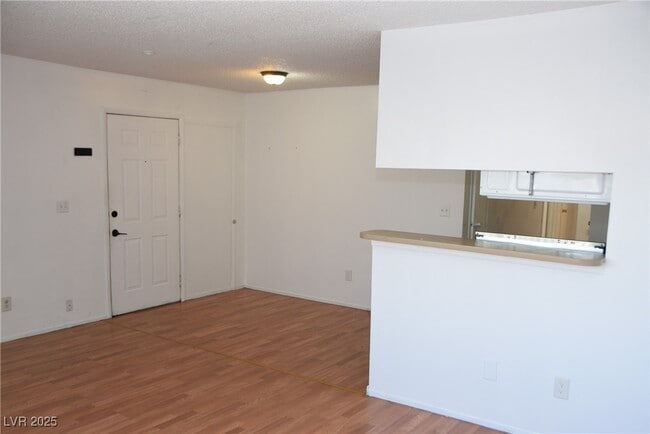 Building Photo - 5267 Retablo Ave